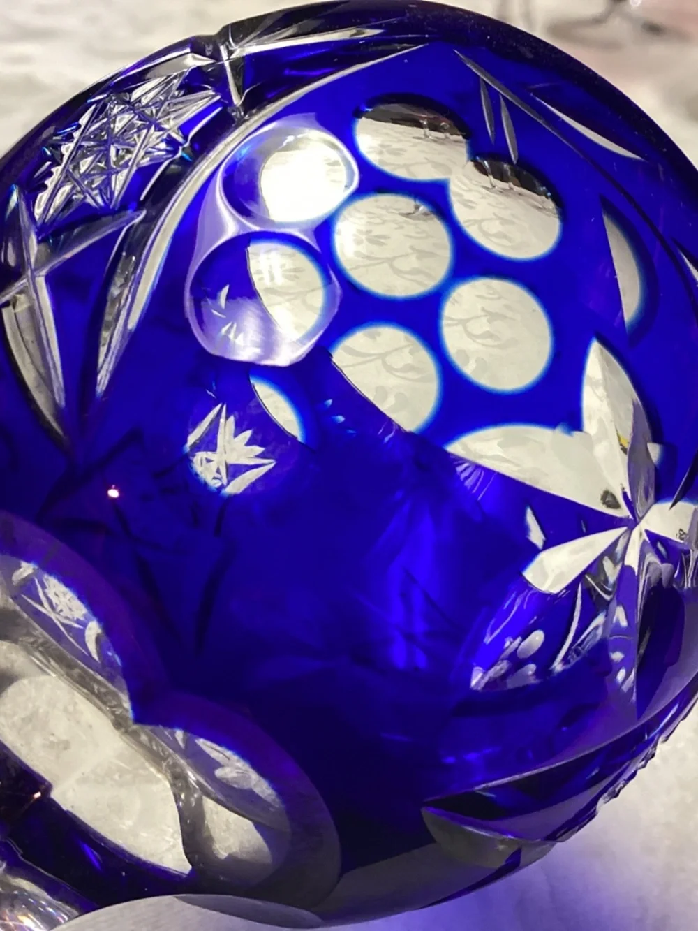 BLUE ETCHED WINE GLASS. COBALT BLUE HOCK